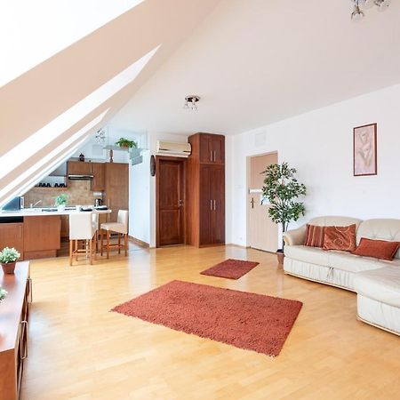 בודפשט Beautiful Apartment With Ac מראה חיצוני תמונה