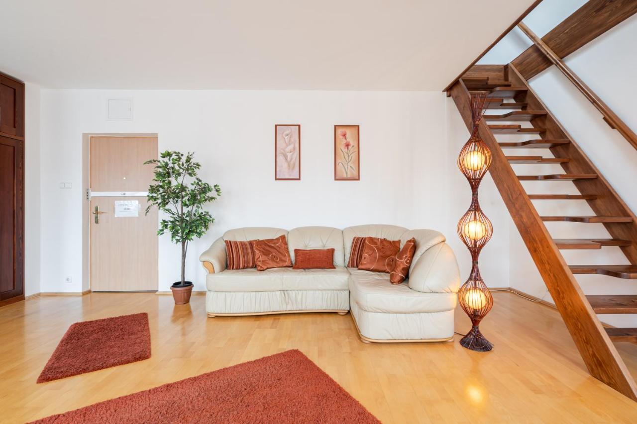 בודפשט Beautiful Apartment With Ac מראה חיצוני תמונה